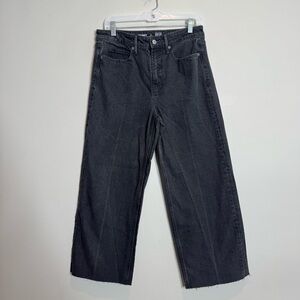 Old Navy Extra High Rise Wide Leg Gray Black Denim Jeans 8 Petite Short Casual